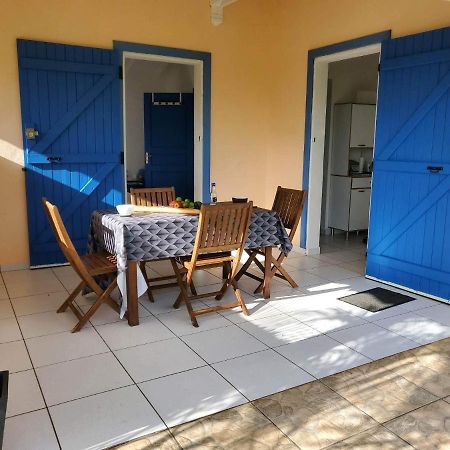 Bel Appartement T2 Avec Vue Sur Palmier Et Mer Sainte-Rose Eksteriør billede